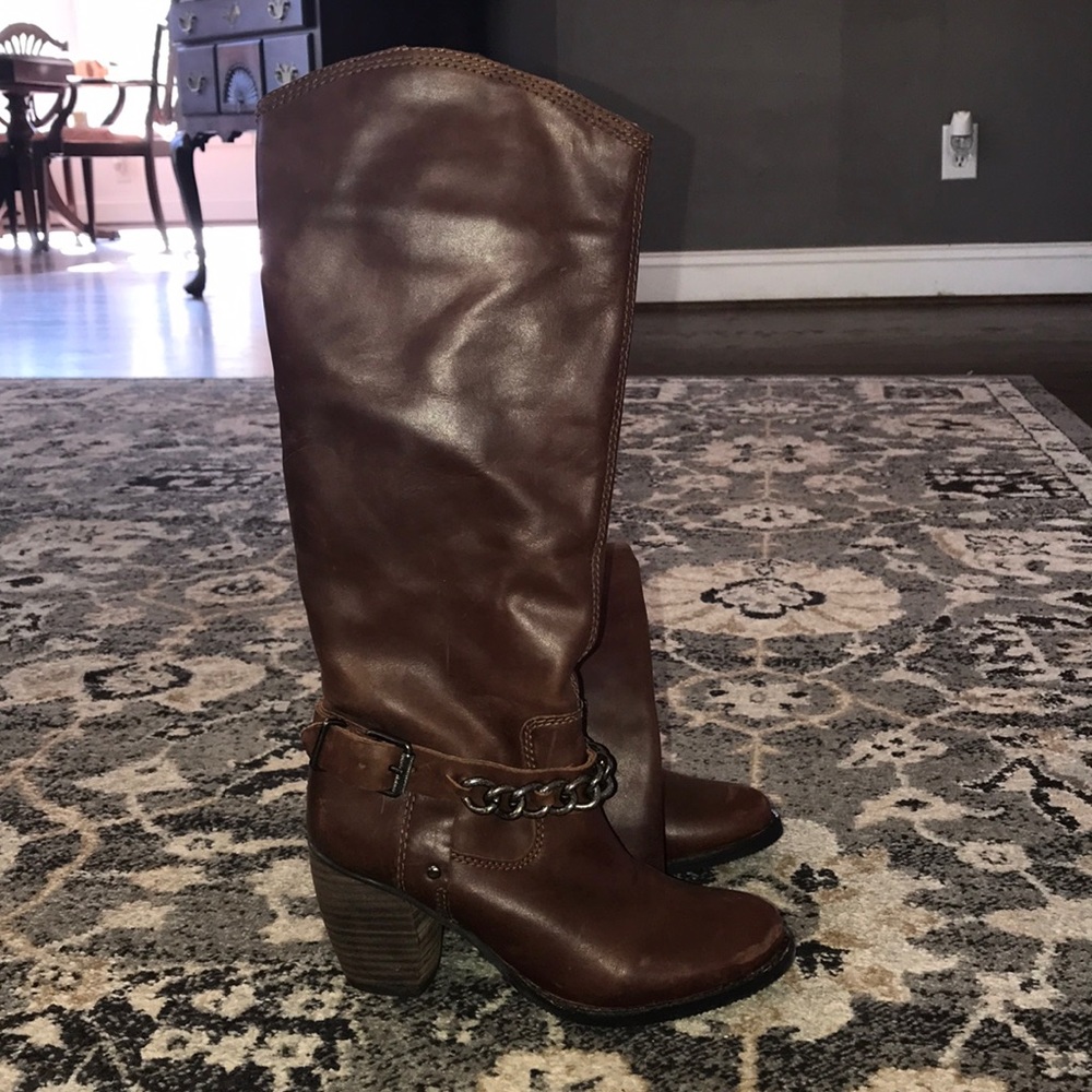 BCBGeneration brown leather boots